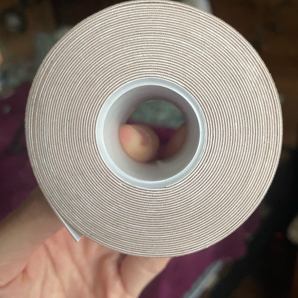 Victoria's Secret Bodytape - Picture 6 of 6